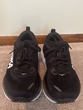 HOKA Women's Bondi 8 Running Shoes – Size 7.5 Wide (D) – worn only 5 times